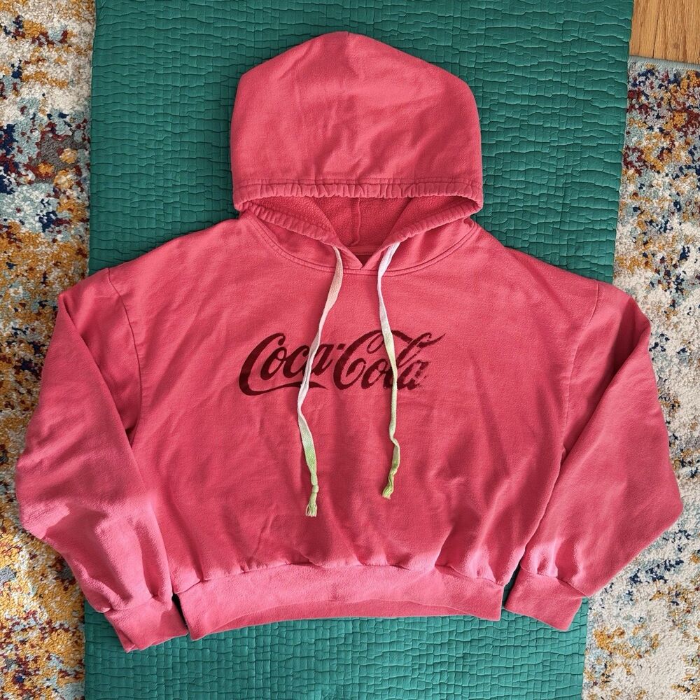 Coca-Cola Girls Cropped Hoodie Sweatshirt L 11-13 Red Ombre Drawstring Graphic